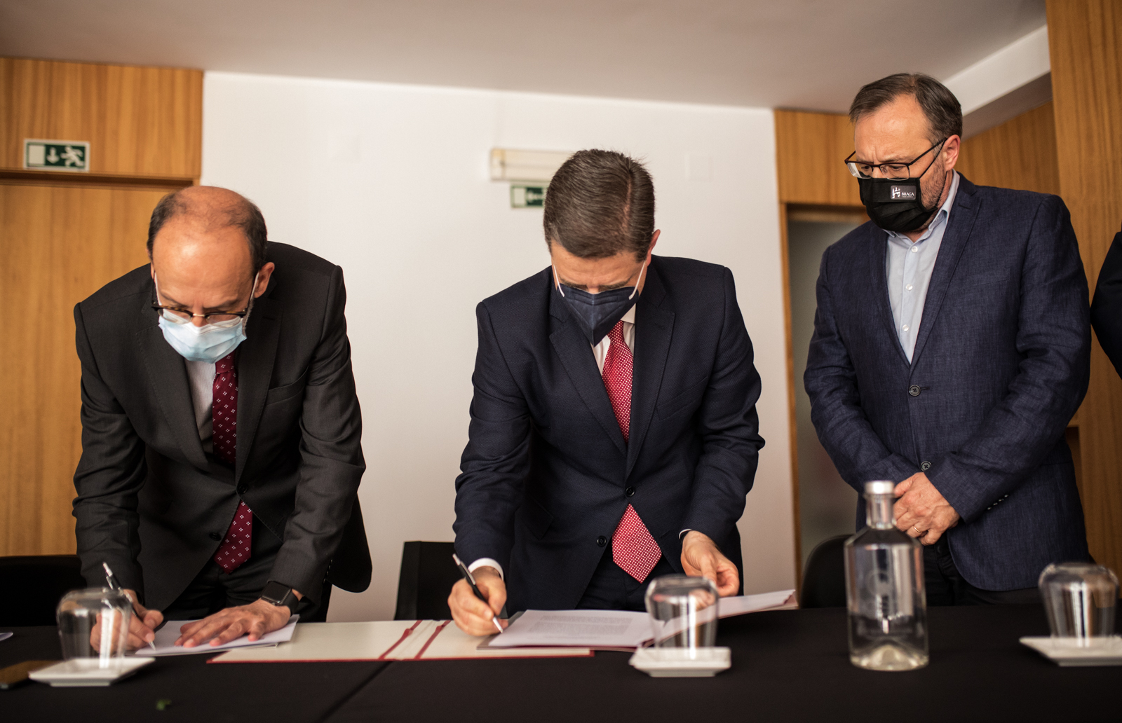 Thumbnail da galeria Assinatura do Protocolo da Rua Nova das Travessas